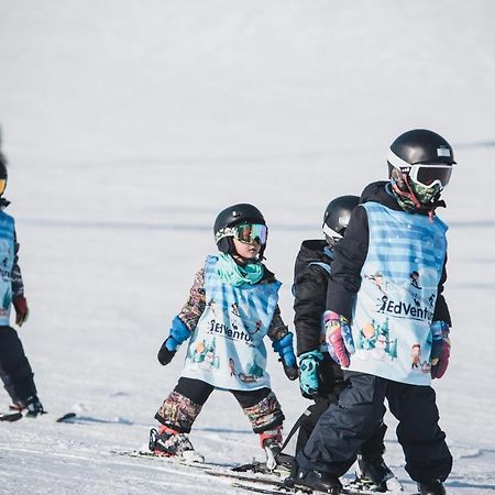 The Orchards Niseko Villa Buitenkant foto